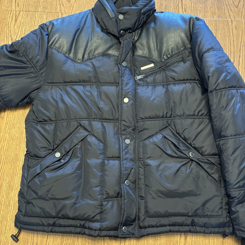 Rocawear Men's XL Puffer Jacket with Faux Leather Yoke and Detachable Hood